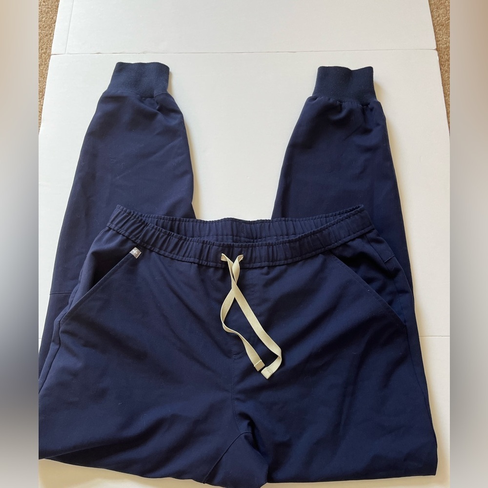 Figs Technical Collection Navy Blue Jogger Scrubs Size Large